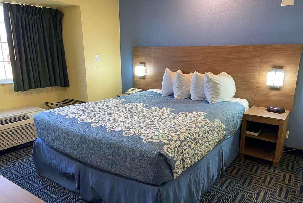 Days Inn Pryor Creek Kamer foto
